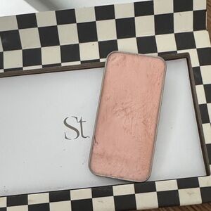 Seint- illuminator highlight scented in Stardust